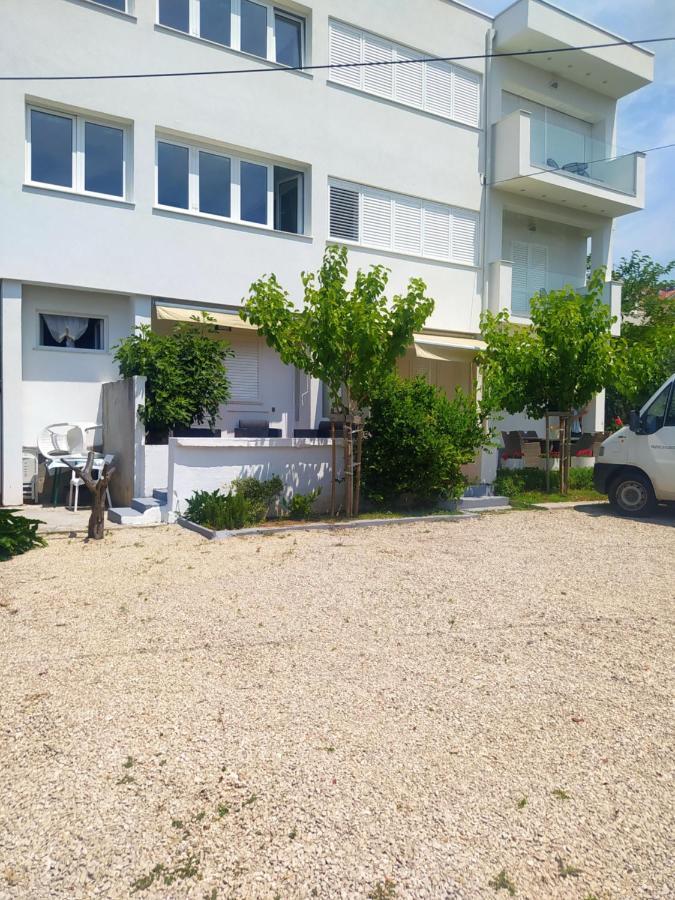 Apartmani Trubi 2 Vodice Esterno foto