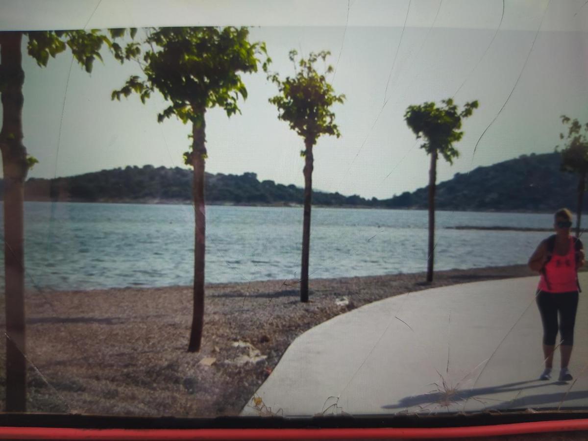 Apartmani Trubi 2 Vodice Esterno foto