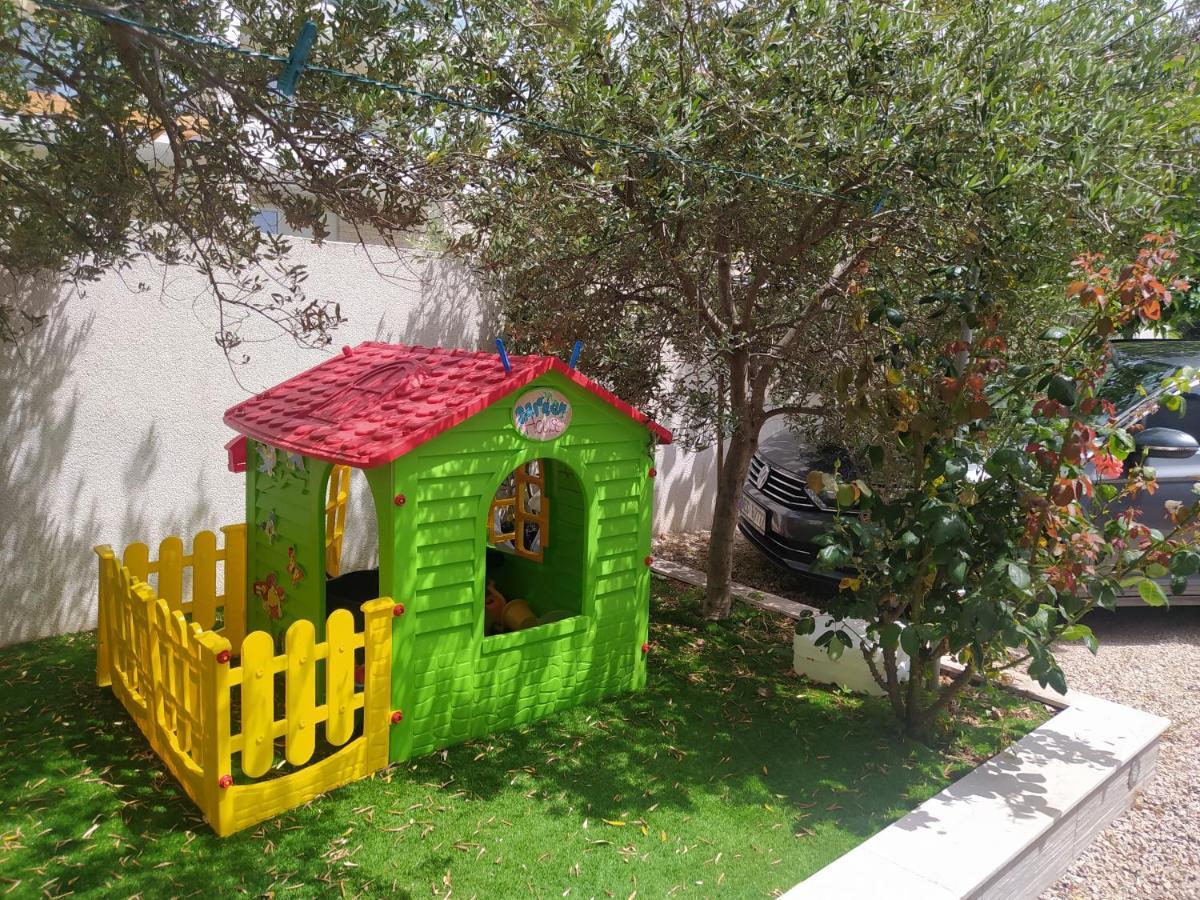 Apartmani Trubi 2 Vodice Esterno foto